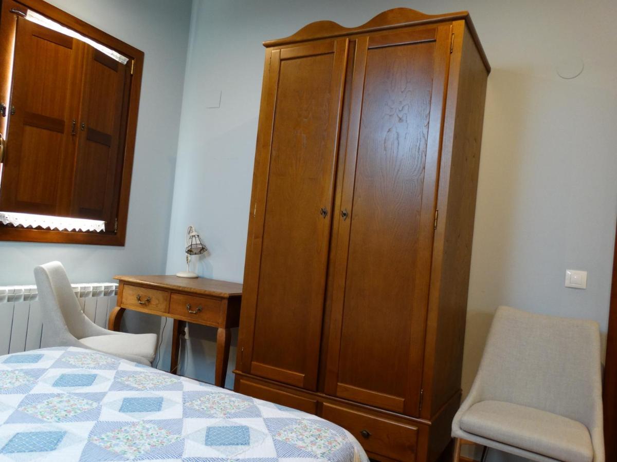 Apartamentos La Cruz De Paderne Navia Eksteriør bilde