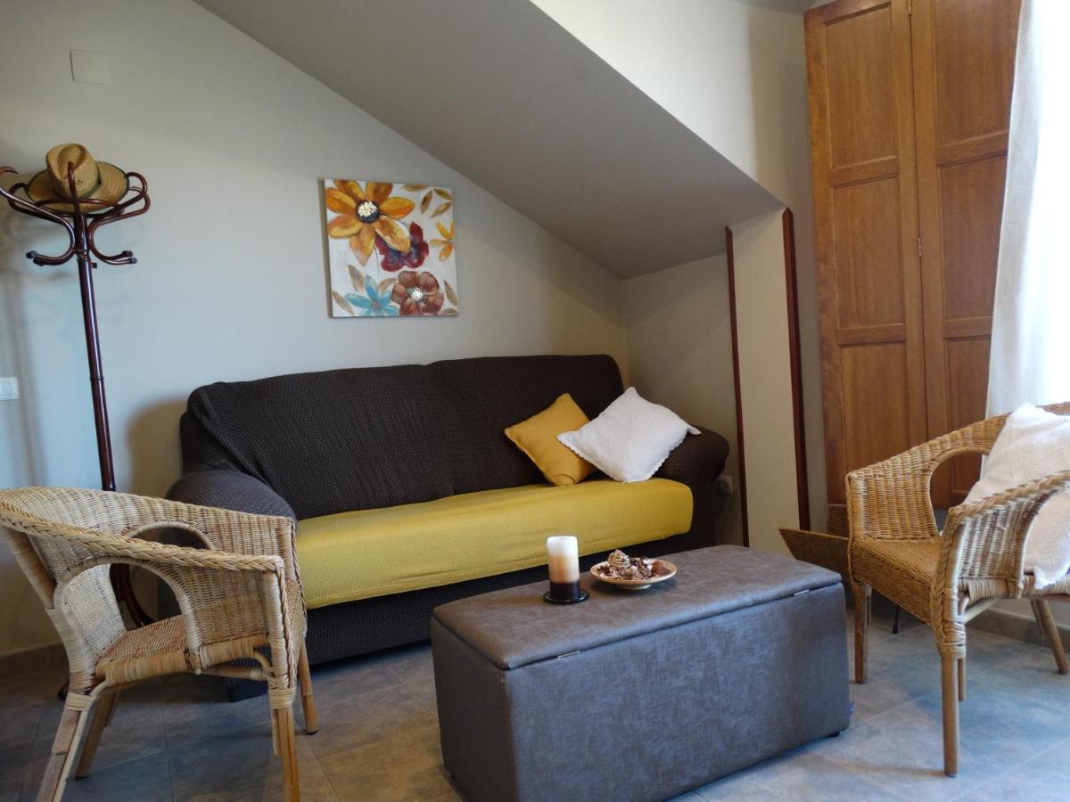 Apartamentos La Cruz De Paderne Navia Eksteriør bilde